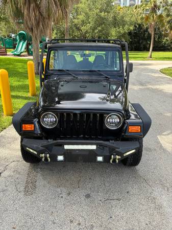 2000 Jeep, Import USA — Foto 1