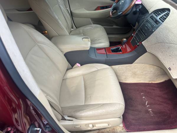 2007 Lexus, Import USA — Foto 5 z 12