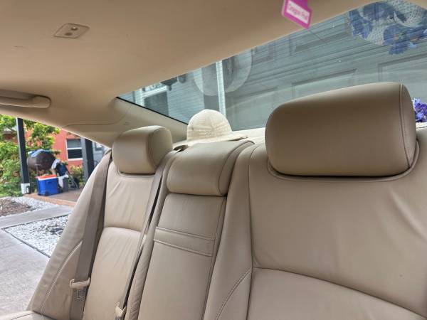 2007 Lexus, Import USA — Foto 7 z 12
