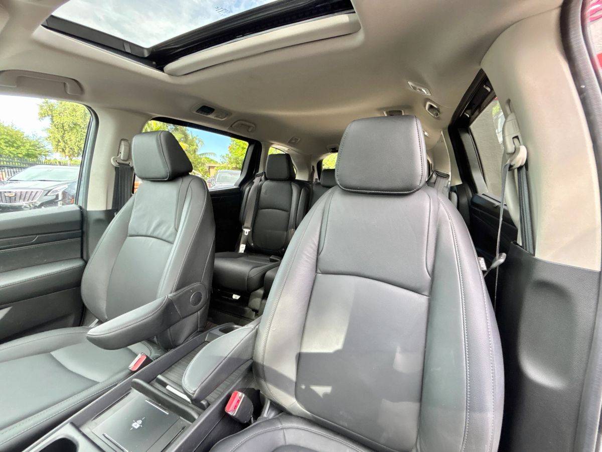 2026 Honda, Import USA — Foto 8 z 12