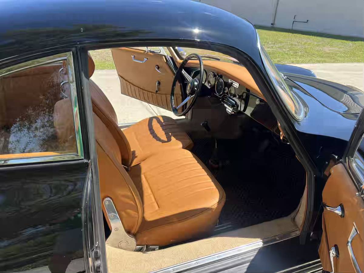 Porsche, Import USA — Foto 11 z 12