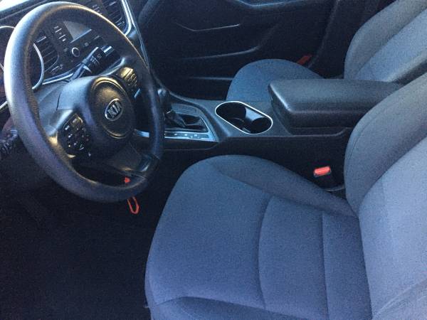 2015 Kia, Import USA — Foto 8 z 12