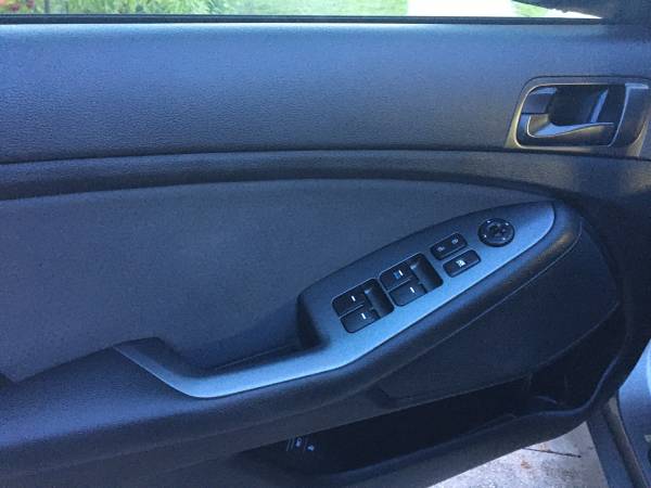 2015 Kia, Import USA — Foto 9 z 12