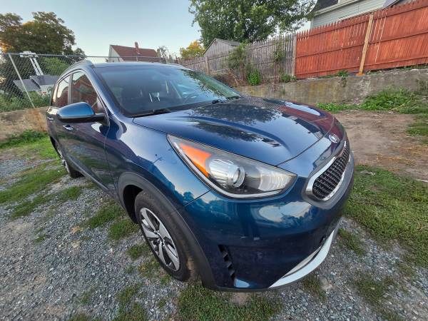 2017 Kia, Import USA — Foto 2 z 6