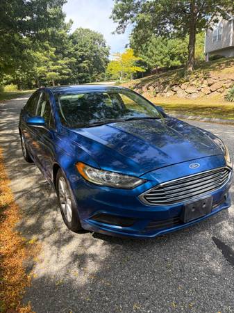 2017 Ford, Import USA — Foto 1