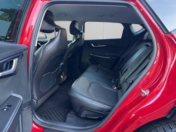 2022 Kia, Import USA — Foto 10 z 12