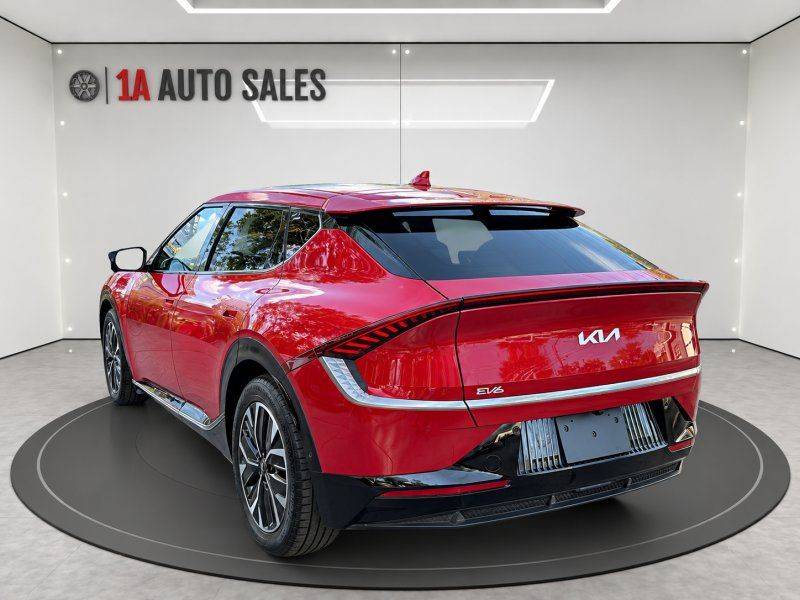 2022 Kia, Import USA — Foto 3 z 12
