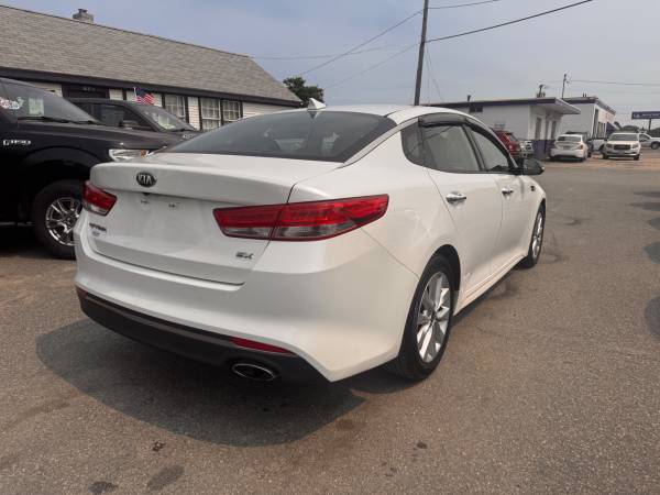 2018 Kia, Import USA — Foto 4 z 12