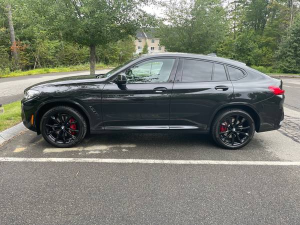 2024 BMW, schwarz, Import USA — Foto 2 z 12