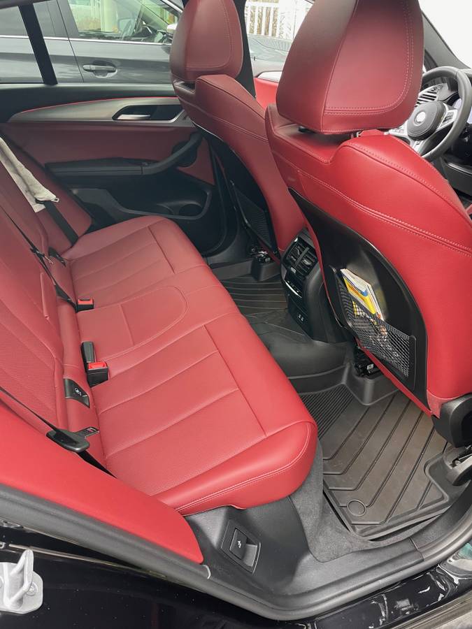 2024 BMW, schwarz, Import USA — Foto 7 z 12