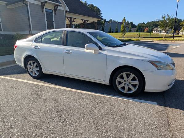 2008 Lexus, Import USA — Foto 2 z 12