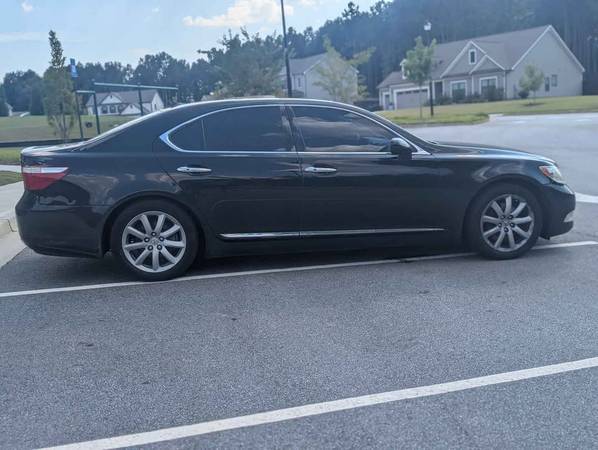 2008 Lexus, Import USA — Foto 8 z 12