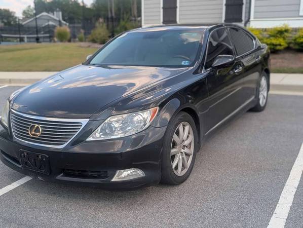 2008 Lexus, Import USA — Foto 9 z 12