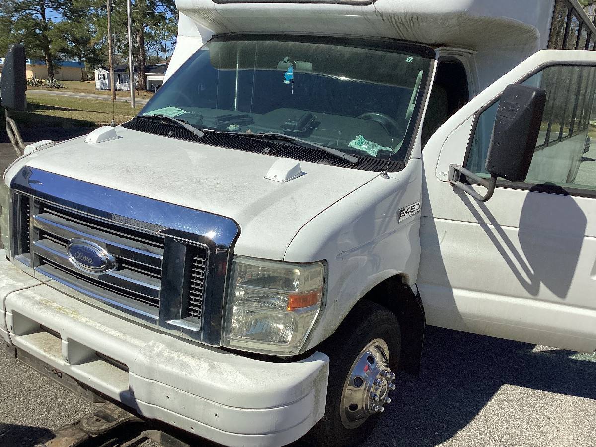 2013 Ford, Import USA — Foto 2 z 9