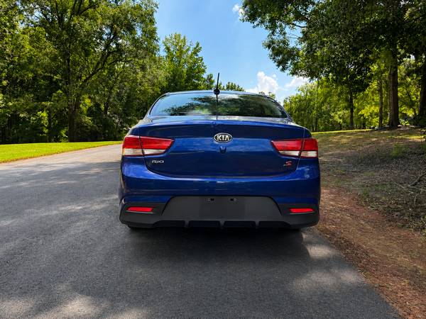 2018 Kia, Import USA — Foto 3 z 12