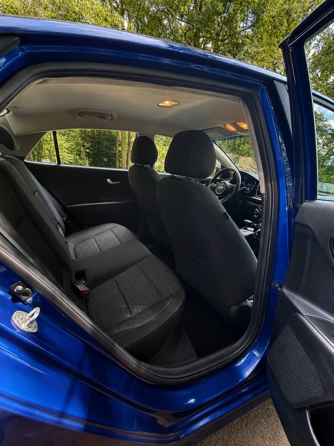 2018 Kia, Import USA — Foto 6 z 12