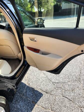 2012 Lexus, Import USA — Foto 10 z 12