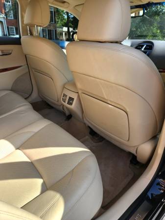 2012 Lexus, Import USA — Foto 11 z 12