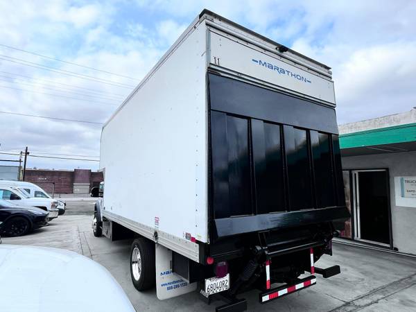 2019 Ford, Import USA — Foto 4 z 12