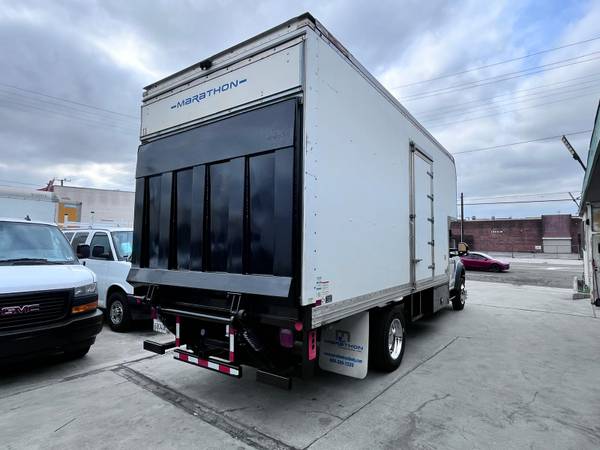 2019 Ford, Import USA — Foto 6 z 12
