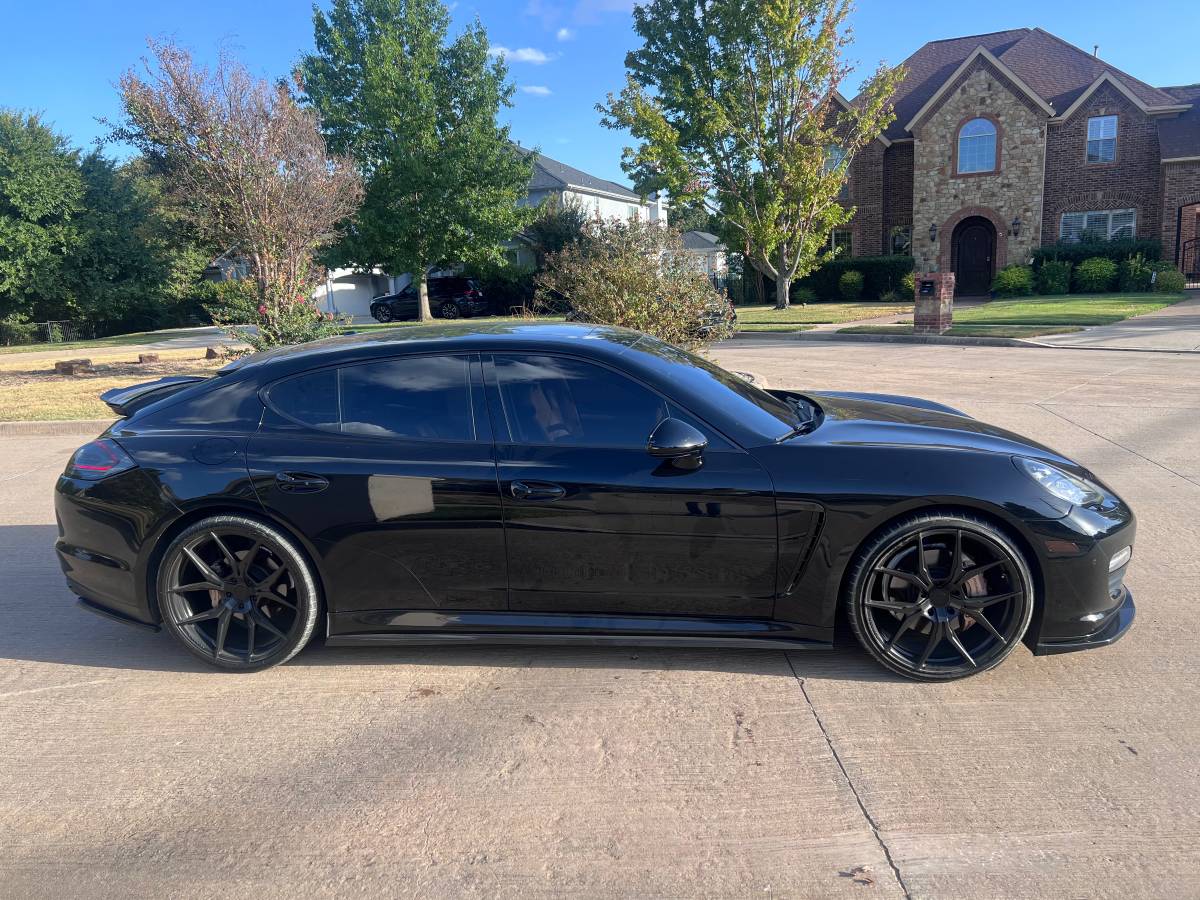 2012 Porsche, Import USA — Foto 4 z 12
