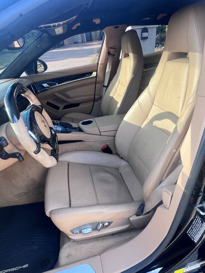 2012 Porsche, Import USA — Foto 6 z 12
