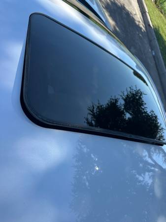 2017 Lincoln, Import USA — Foto 9 z 12
