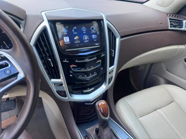 2016 Cadillac, Import USA — Foto 11 z 12