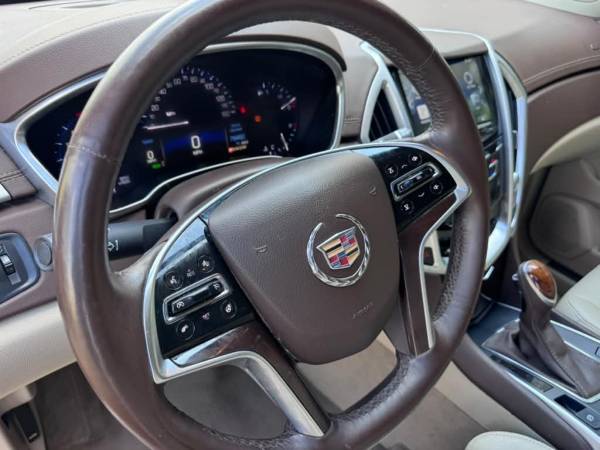 2016 Cadillac, Import USA — Foto 8 z 12