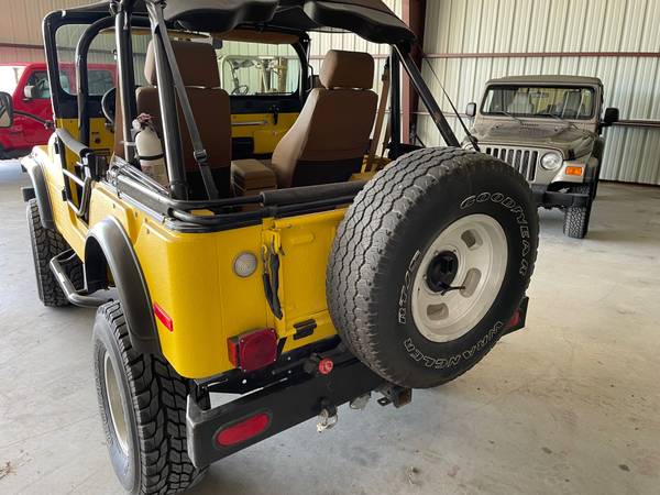 Jeep, Import USA — Foto 5 z 12