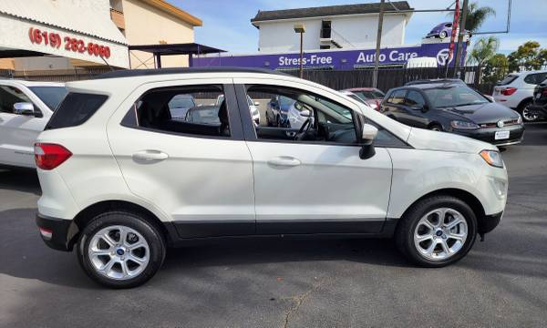 2019 Ford, Import USA — Foto 4 z 12