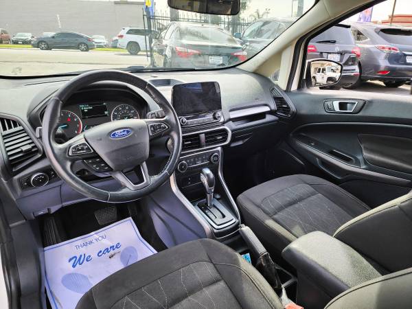 2019 Ford, Import USA — Foto 7 z 12