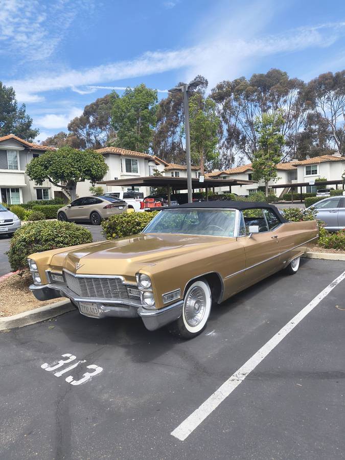Cadillac, Import USA — Foto 1