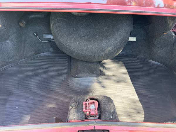 Cadillac, Import USA — Foto 10 z 12