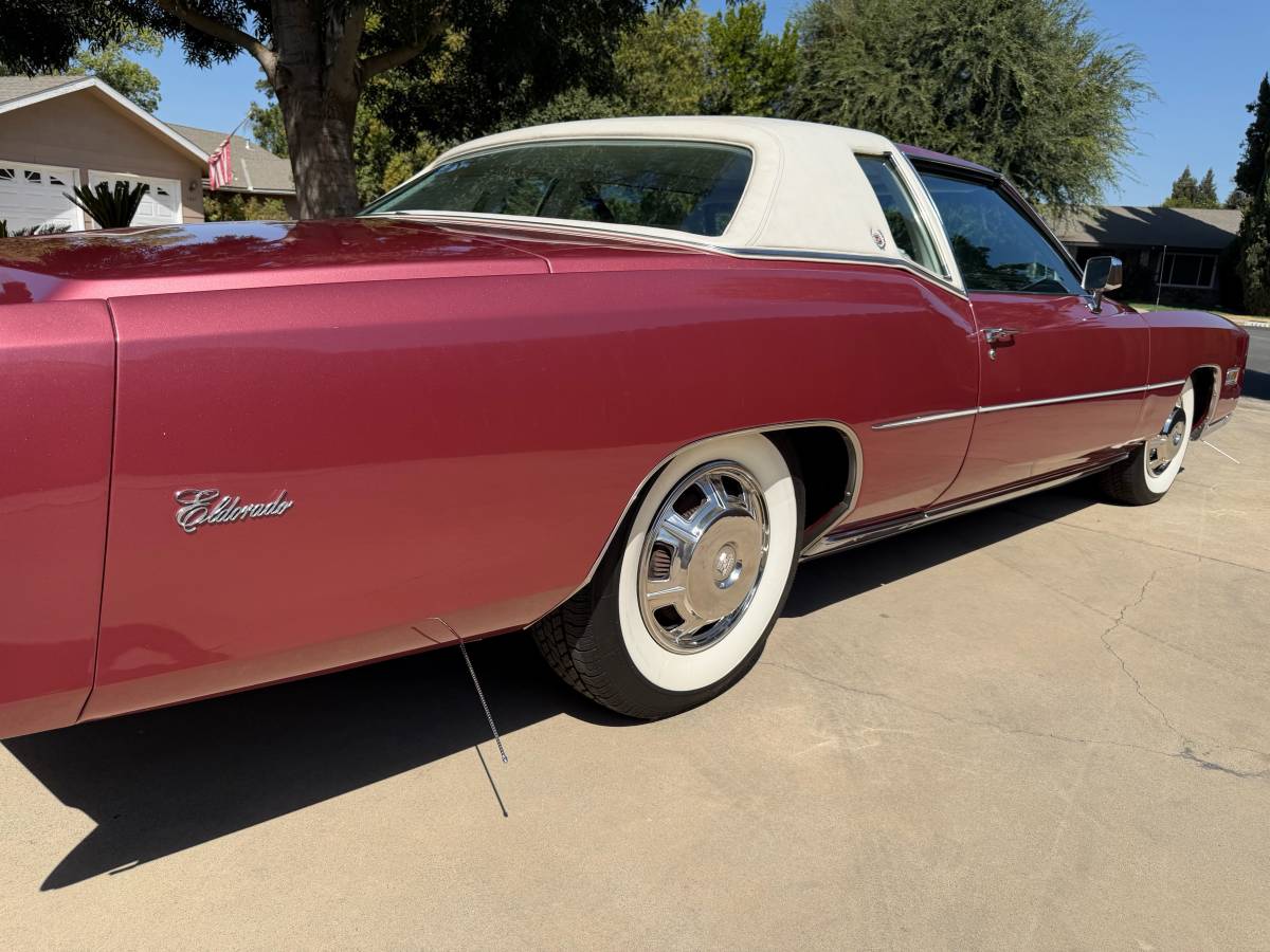Cadillac, Import USA — Foto 5 z 12