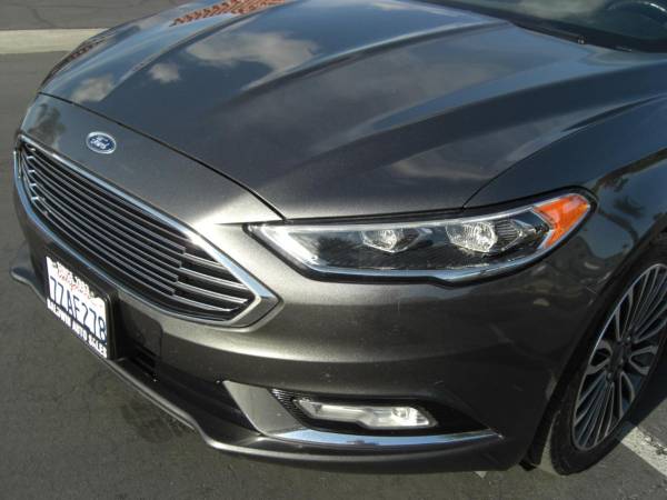 2017 Ford, Import USA — Foto 5 z 12