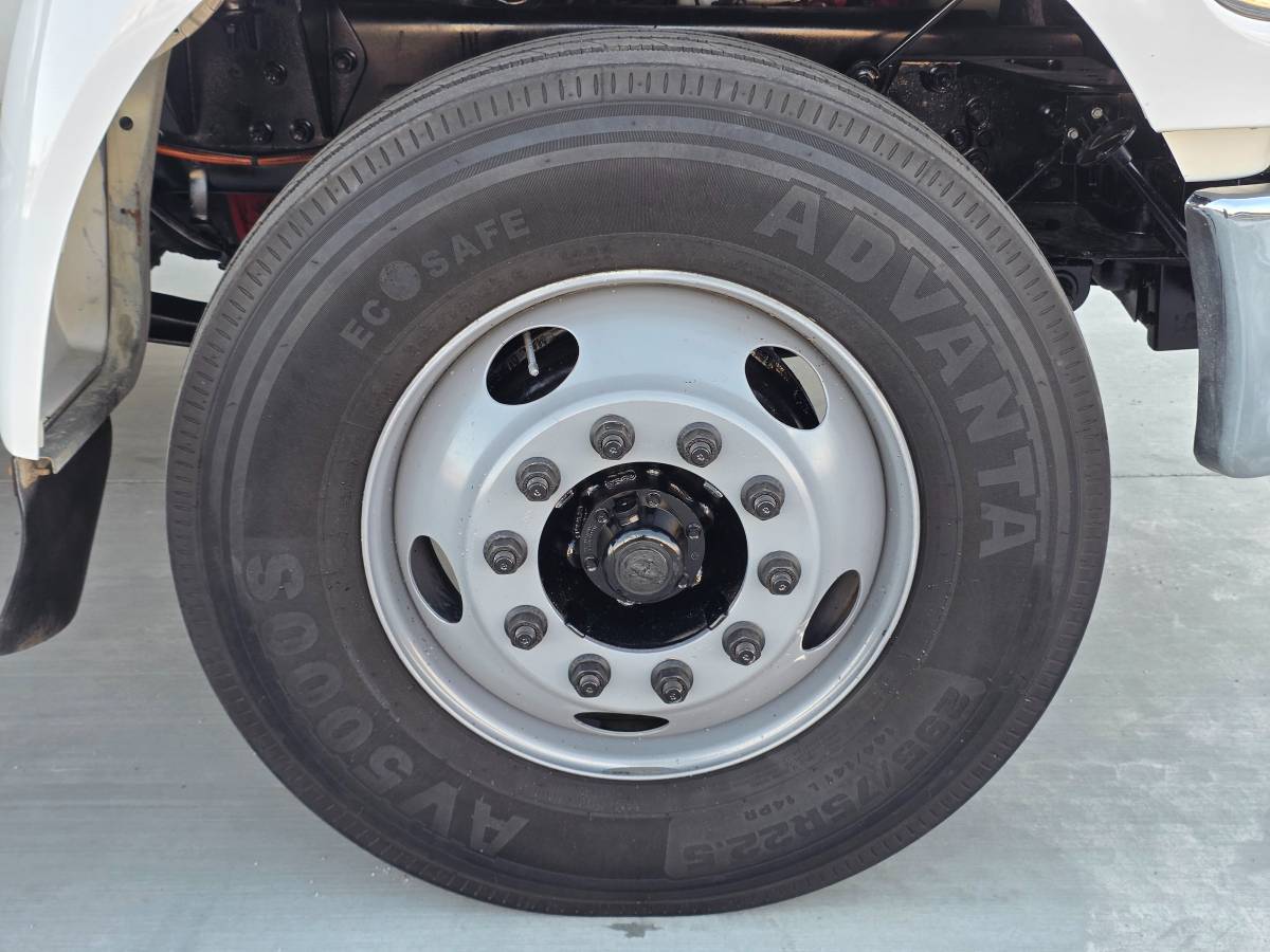 2010 Ford, Import USA — Foto 10 z 12