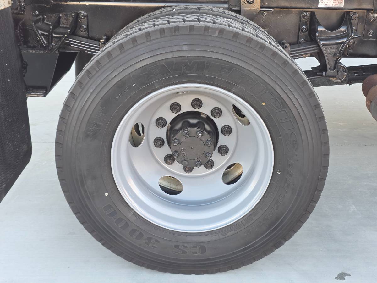 2010 Ford, Import USA — Foto 11 z 12