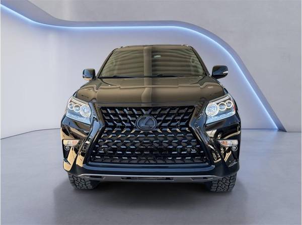 2017 Lexus, Import USA — Foto 2 z 12
