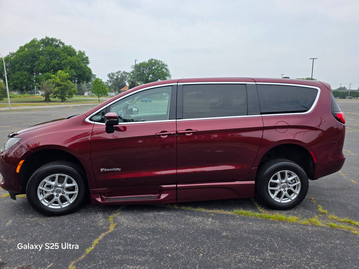 Chrysler, Import USA — Foto 7 z 12