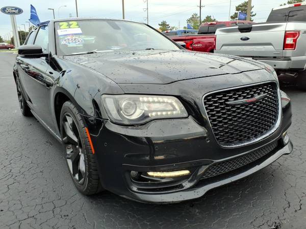 2022 Chrysler, Import USA — Foto 3 z 12