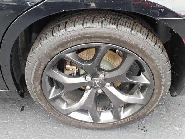 2022 Chrysler, Import USA — Foto 7 z 12