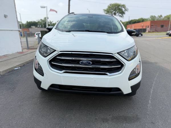 2019 Ford, Import USA — Foto 2 z 12