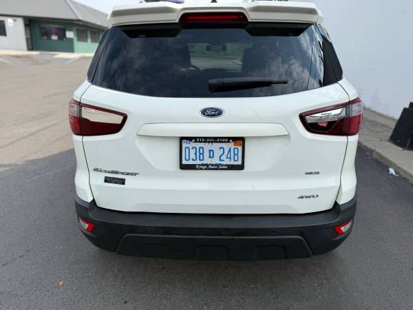 2019 Ford, Import USA — Foto 5 z 12