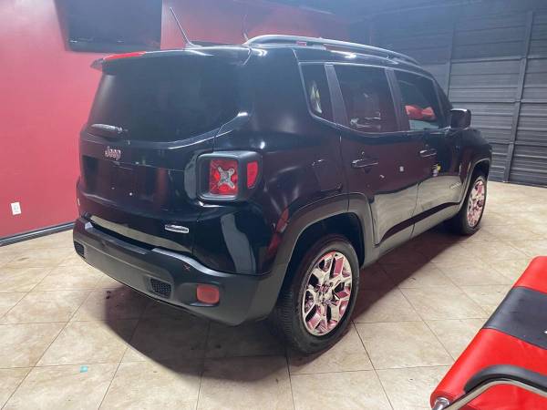 2017 Jeep, Import USA — Foto 6 z 12