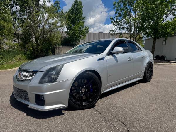 2011 Cadillac, Import USA — Foto 1