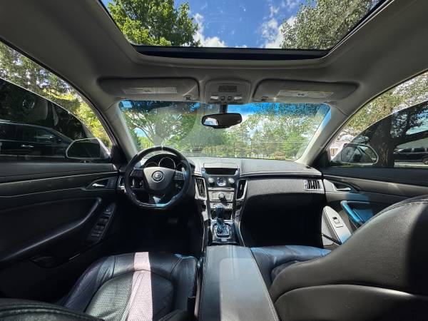 2011 Cadillac, Import USA — Foto 10 z 12