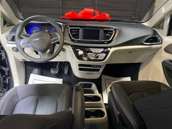 2023 Chrysler, Import USA — Foto 12 z 12