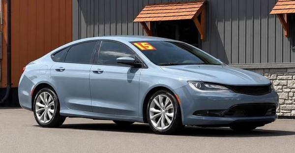 2015 Chrysler, Import USA — Foto 3 z 11