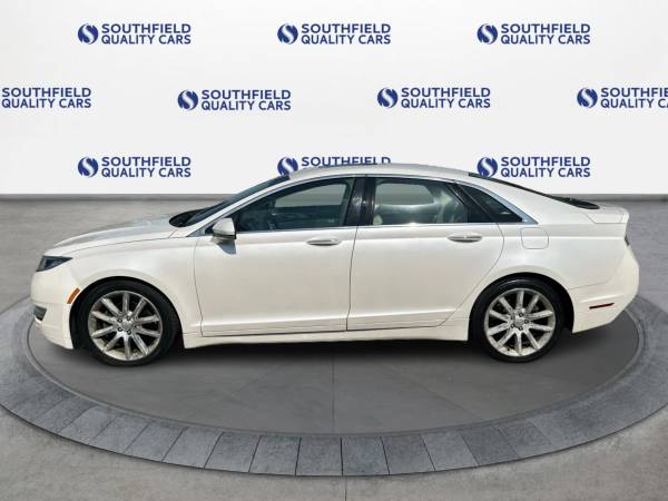 2015 Lincoln, weiß, Import USA — Foto 2 z 9